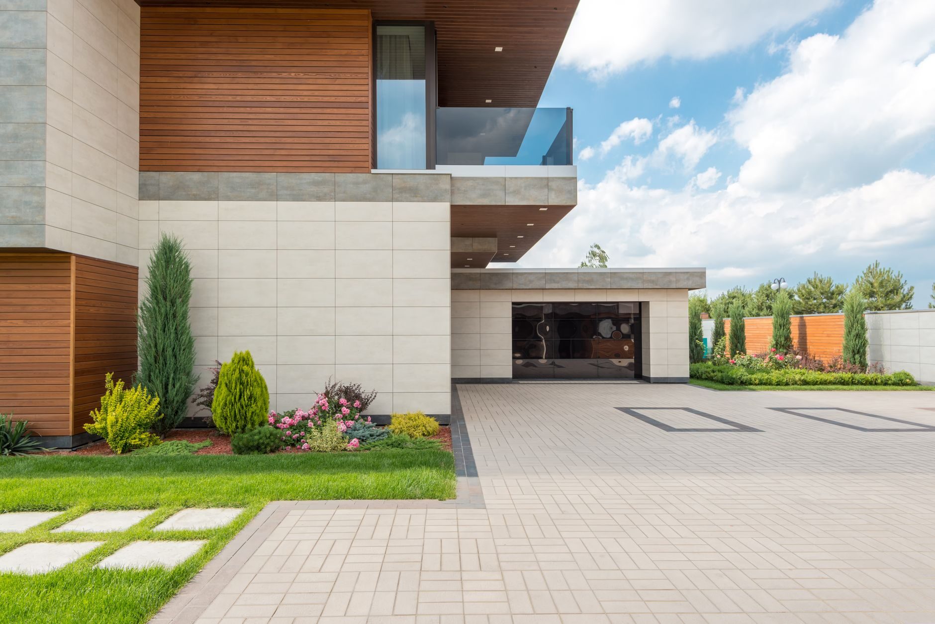 Freshly poured residential concrete driveway